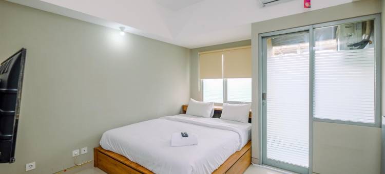 LRT City Jatibening的优雅宽景开间公寓(Elegant Wide View Studio Apartment at LRT City Jatibening)图片