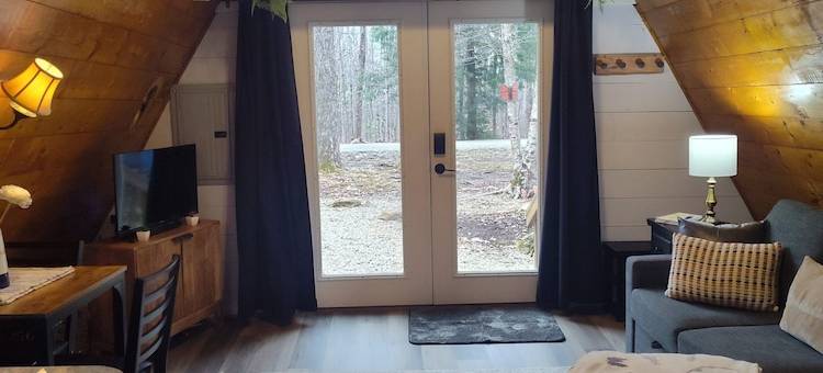 Dog/Family Friendly A-Frame! Walk to Lake/Kayak Use in the Berkshires!图片