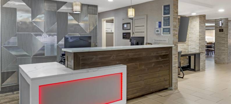 罗利克拉布特里谷贝斯特韦斯特优质酒店(Best Western Plus Raleigh Crabtree Valley Hotel)图片