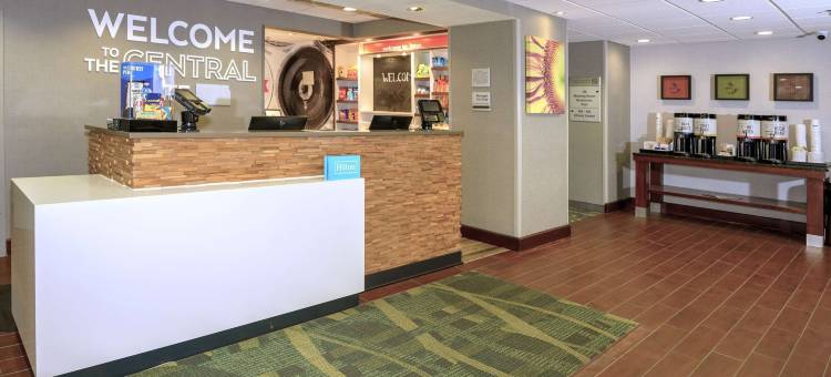 欢朋海斯北I-70公路酒店(Hampton Inn Hays-North of I-70)图片