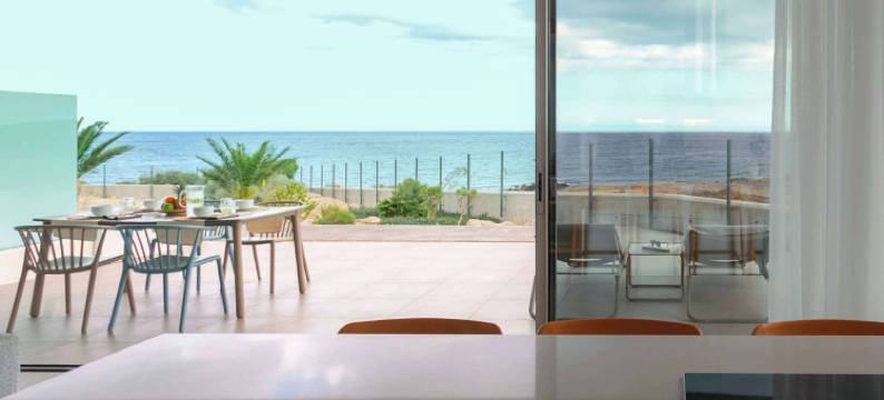 科拉尼瓦利亚海滩(Kora Nivaria Beach)图片