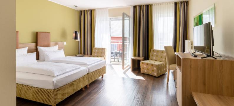 伽尼斯加罗斯公园酒店(Hotel am Schlosspark Garni)图片