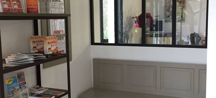 基里亚德南拉罗契尔艾尔直营酒店(Kyriad Direct la Rochelle Sud - AYTRÉ)图片