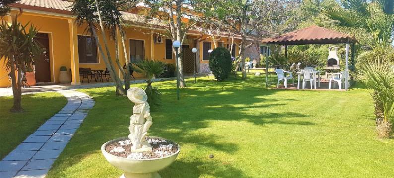 梅莫阿菲塔卡梅尔酒店(Memo's Affittacamere)图片