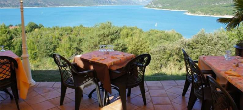 莱斯凯瓦雷餐厅酒店(Hotel les Cavalets)图片