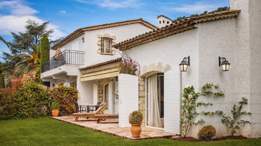 Hôtel & Restaurant Alain LlorcaOver view