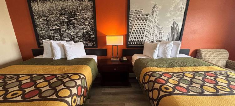 彭顿海滩-圣路易斯莫区温德姆速8酒店II号(Super 8 by Wyndham Pontoon Beach IL/St. Louis MO Area)图片