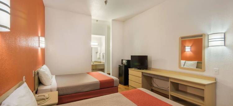 美洲最佳价值旅馆及套房，亨布尔(Americas Best Value Inn & Suites Humble)图片