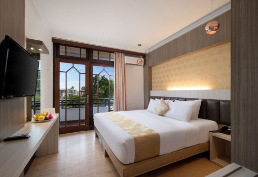 Royal Hotel and Convention Tretes Hotel Overview