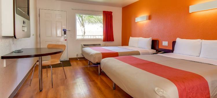 加利福尼亚里布市 - 汤加利福尼亚大学 6号汽车旅馆(Motel 6 Riverside, CA - UCR East)图片