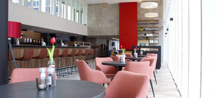 阿纳姆巴斯琛酒店(Bastion Hotel Arnhem)图片