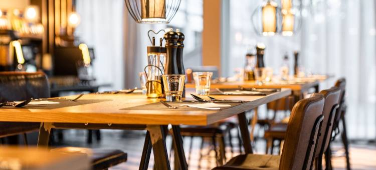 FreshSuites酒吧(FreshSuites & Bar)图片