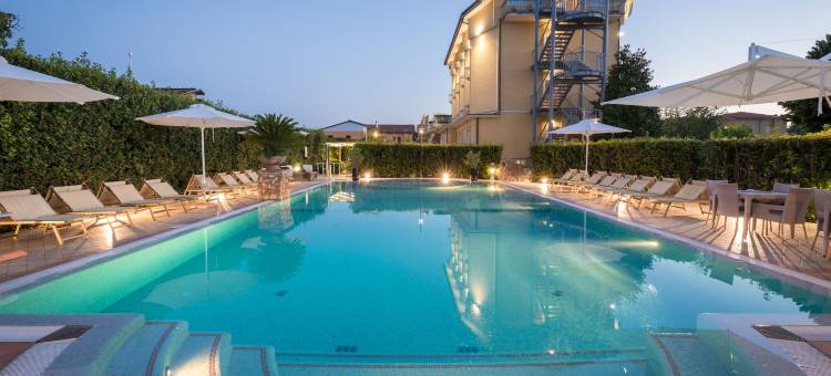 蒂兹雅娜酒店(Hotel Villa Tiziana)图片