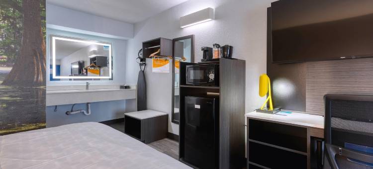 迪凯特市中心克拉丽奥精选酒店(Clarion Pointe Decatur Downtown)图片