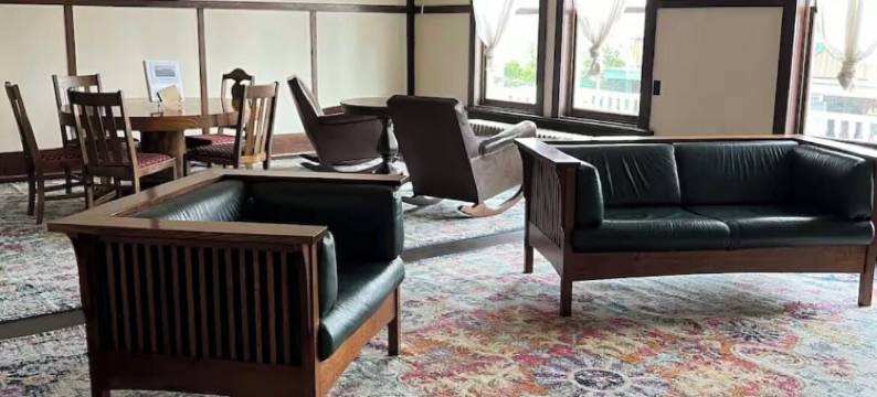 棕色霍金斯历史公寓酒店(Brown & Hawkins Historical Apartments)图片