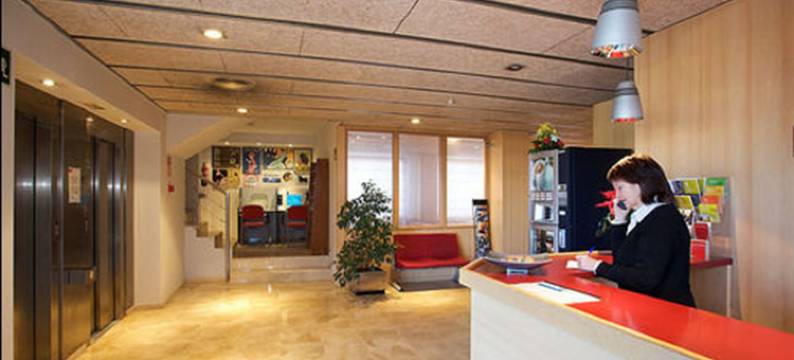 基础酒​​店(Hotel Basic)图片