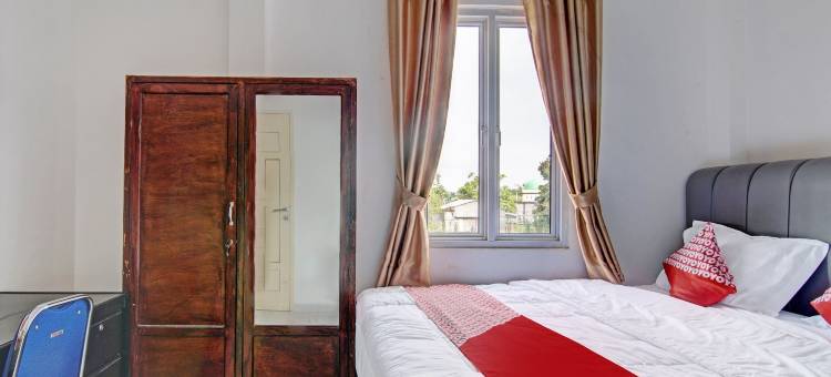 OYO 92081 马洛拉家庭旅馆(RedDoorz Near Parit Indah Pekanbaru)图片