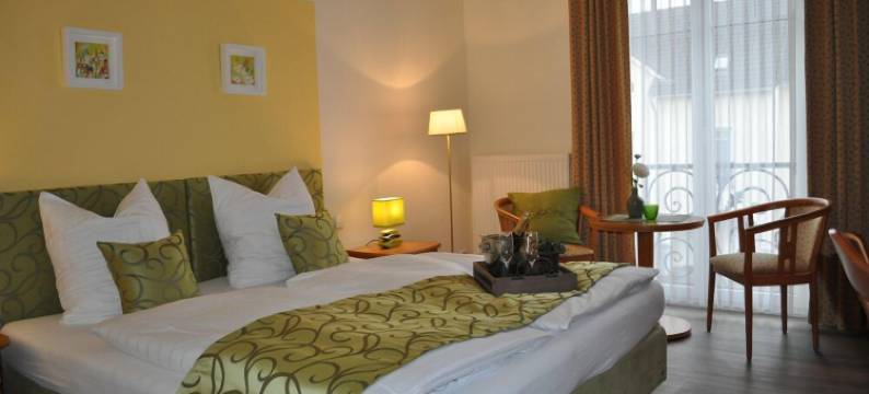 吉伦费尔德霍夫兰德酒店(Landhotel Gillenfelder Hof)图片