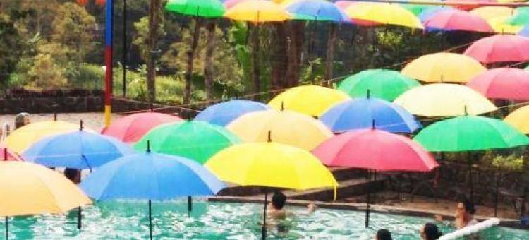 杜永特拉瓦山寄宿家庭(Duyung Trawas Hill)图片