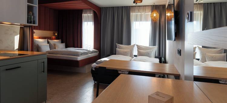 茧特蕾西恩维泽(Cocoon Theresienwiese)图片