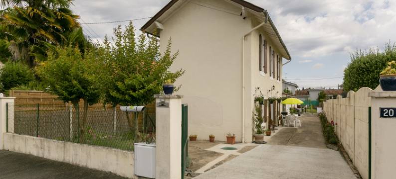 Charming Stay in Heart of Dax图片