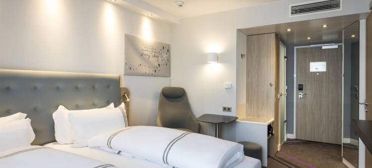 南弗莱堡市普瑞米尔酒店(Premier Inn Freiburg City Sud)图片