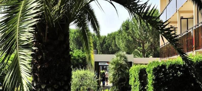 Apartment in Mandelieu near Cannes Beaches图片