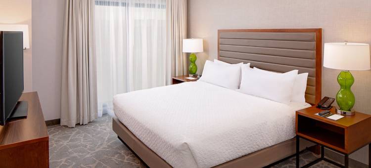 波士顿马尔伯勒希尔顿安泊套房酒店(Embassy Suites by Hilton Boston Marlborough)图片