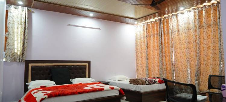 新Shri Anand最佳酒店，位于贝里纳格(New Shri Anand Best Hotel Berinag)图片