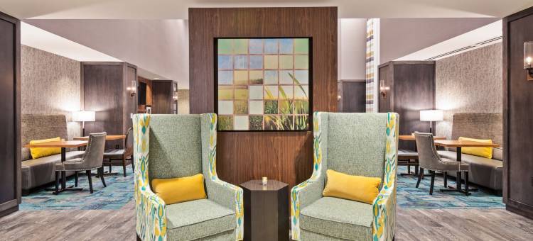 北亨丁顿-欧文希尔顿欢朋套房酒店(Hampton Inn & Suites North Huntingdon-Irwin)图片