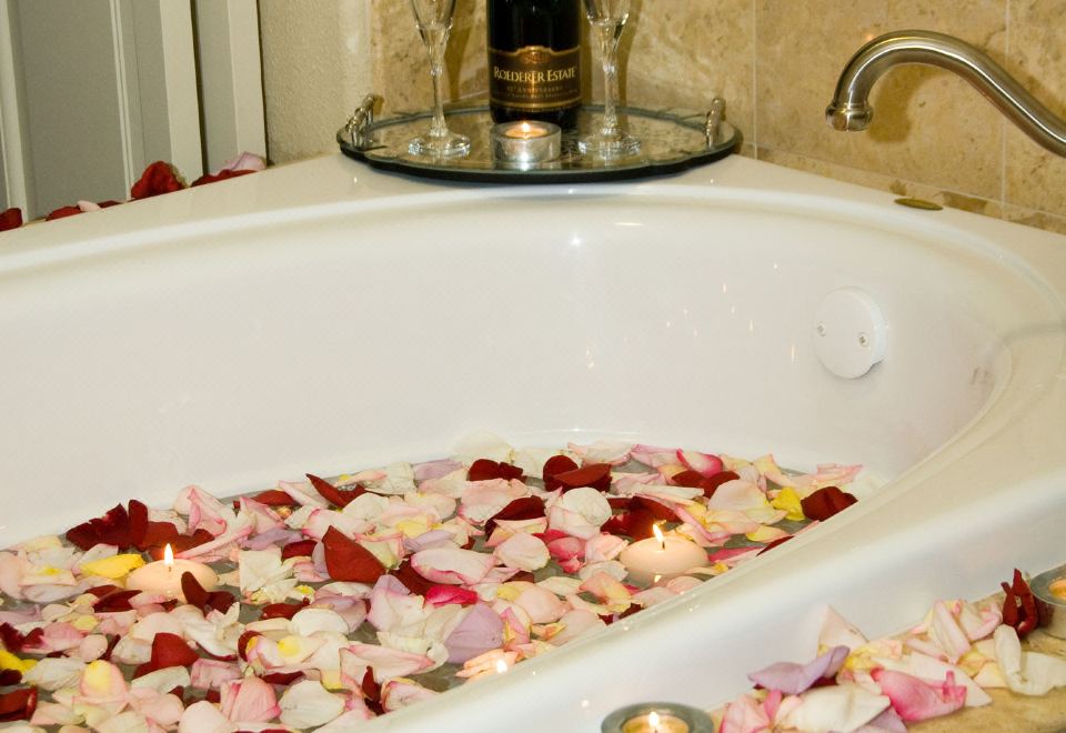 The Westin Sacramento Riverfront Hotel & Spa Hotel Overview