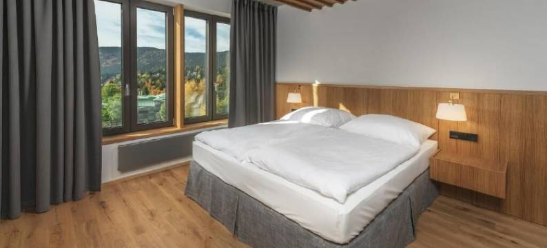 宫殿公寓(Palace Apartments)图片