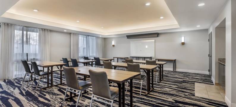 芝加哥埃尔金贝斯特韦斯特优质酒店(Best Western Plus Elgin - Chicago)图片