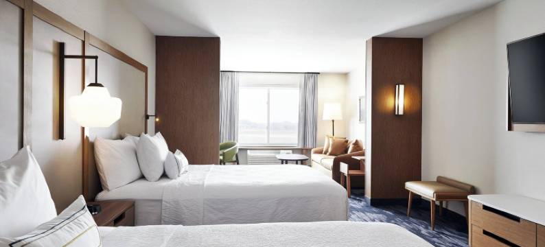 希博伊根万枫酒店及套房(Fairfield Inn & Suites Sheboygan)图片