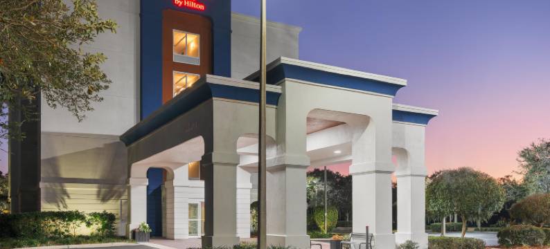 利斯堡 - 塔瓦雷斯希尔顿欢朋酒店(Hampton Inn Leesburg/Tavares)图片