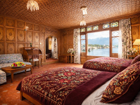 玛斯柯特船屋酒店