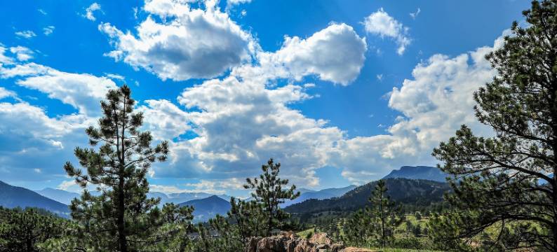 历史悠久的克拉格旅馆(The Historic Crags Lodge)图片