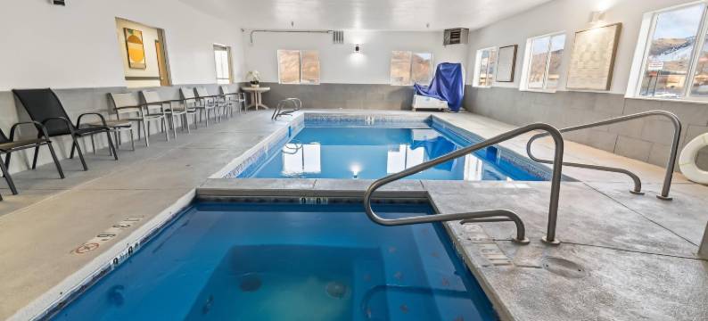 萨利娜国家森林区品质套房酒店(Quality Inn & Suites Salina National Forest Area)图片