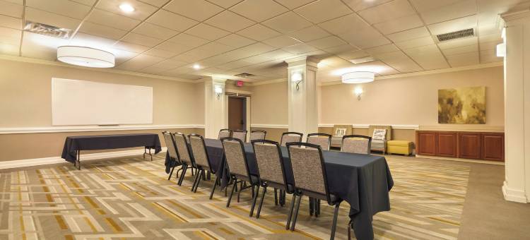 路易斯维尔科顿伍德机场&会展酒店(Cottonwood Airport & Expo Hotel Louisville)图片