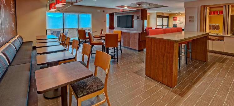哈蒂斯堡TownePlace套房酒店(TownePlace Suites Hattiesburg)图片