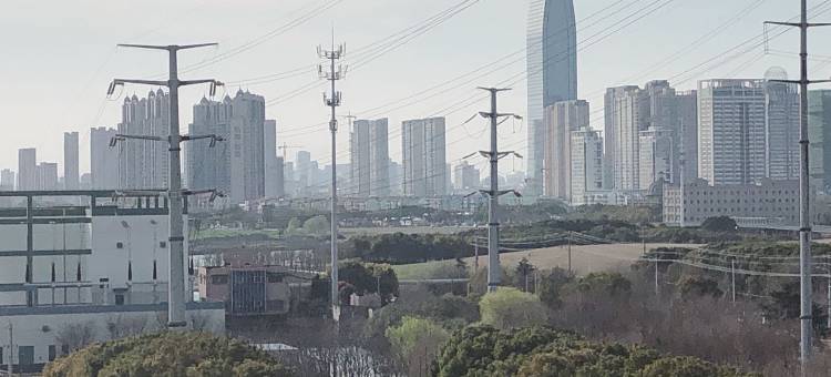 派酒店(昆山友谊医院青阳南路店)图片