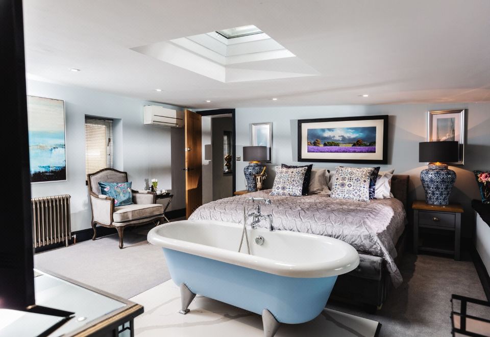 Court House Manor Luxury B&B Hotel Overview