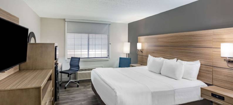 乔普林拉昆塔温德姆套房酒店(La Quinta Inn & Suites by Wyndham Joplin)图片