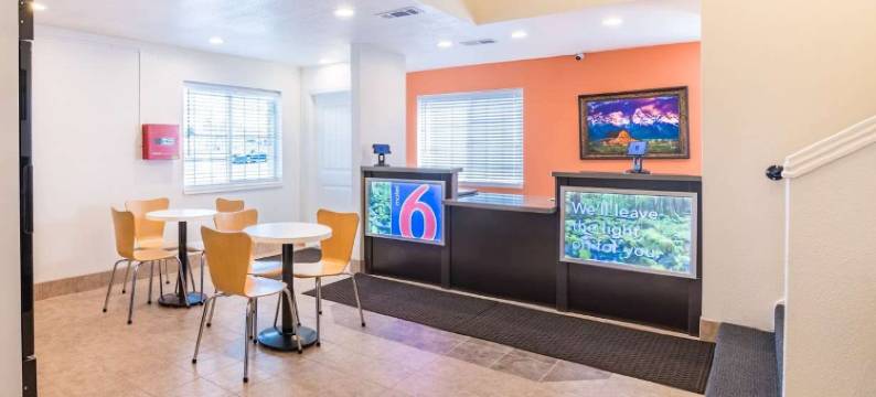 瑞比6号汽车旅馆(Motel 6 Rigby, ID)图片