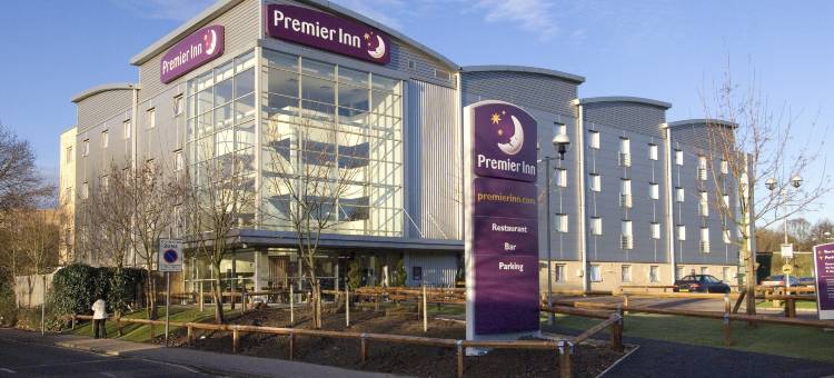 沃特福德中心普瑞米尔酒店(Premier Inn Watford Central)图片