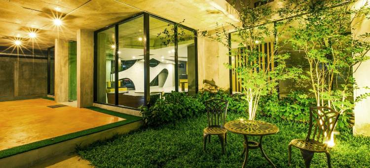 B2普吉岛精品经济酒店(B2 Phuket Boutique & Budget Hotel)图片