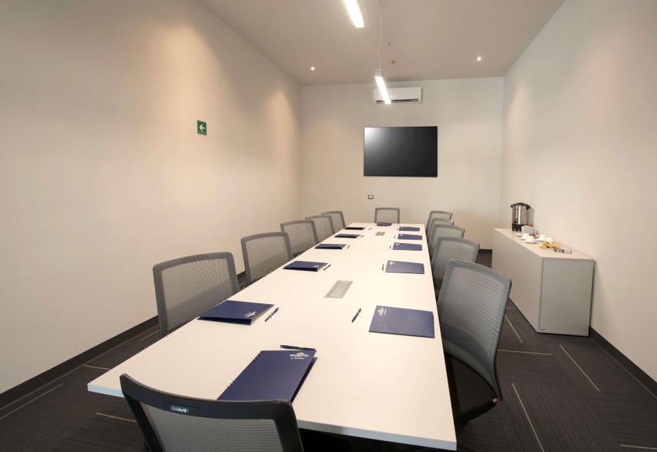 Microtel Inn & Suites by Wyndham San Luis Potosi Hotel Overview