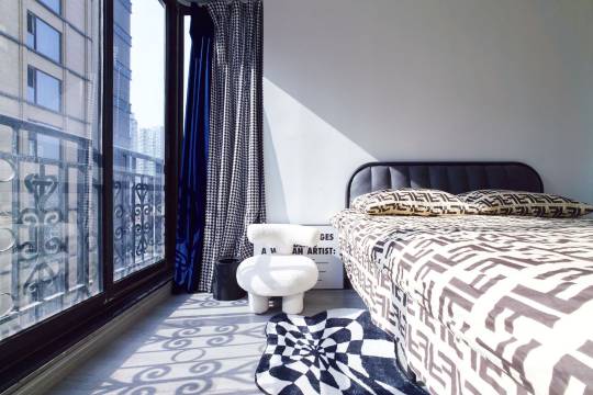 LY外滩美舍公寓(铁道路分店)