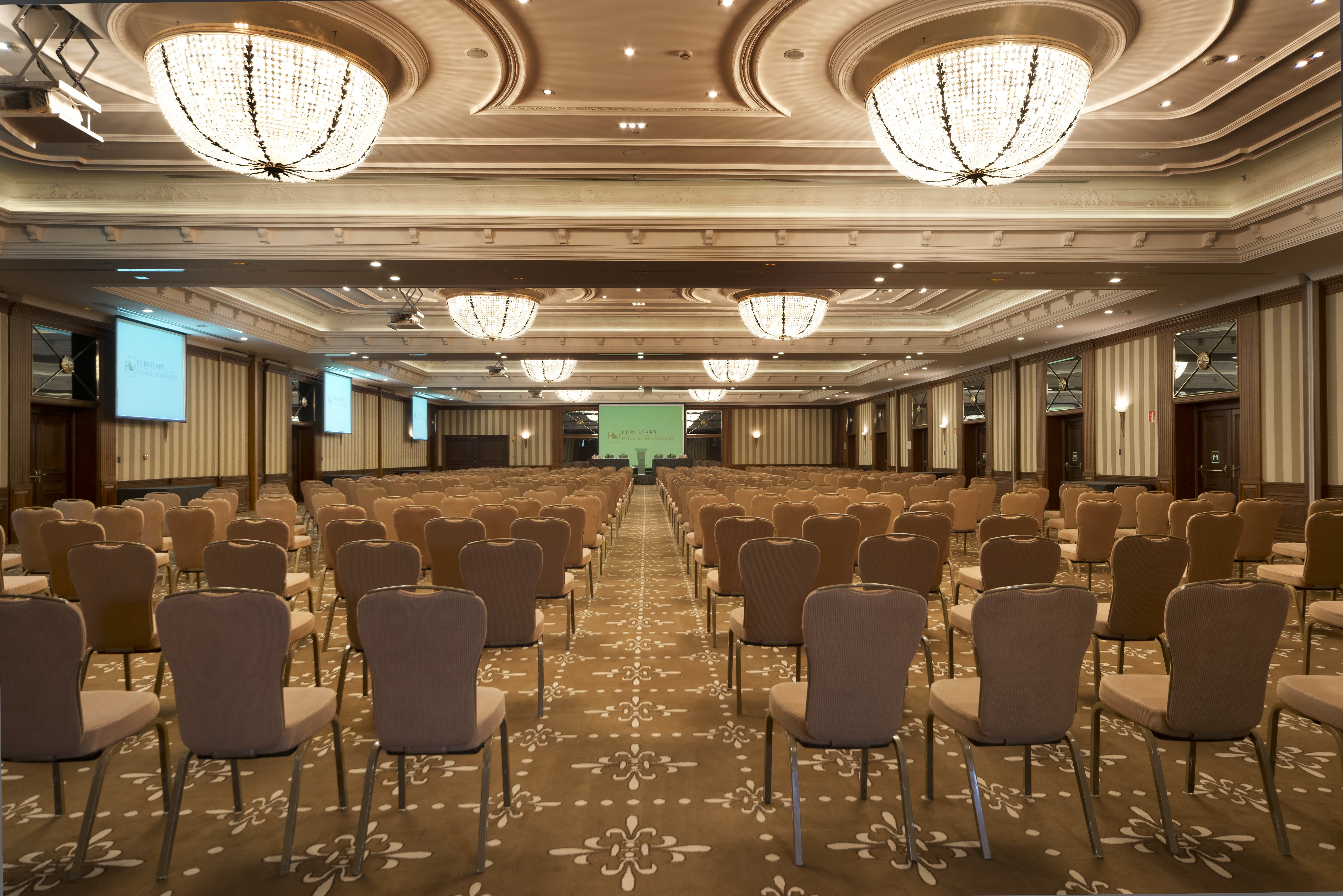 Eurostars Palacio Buenavista Over view