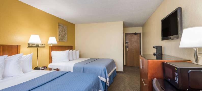 Days Inn by Wyndham Greenfield图片